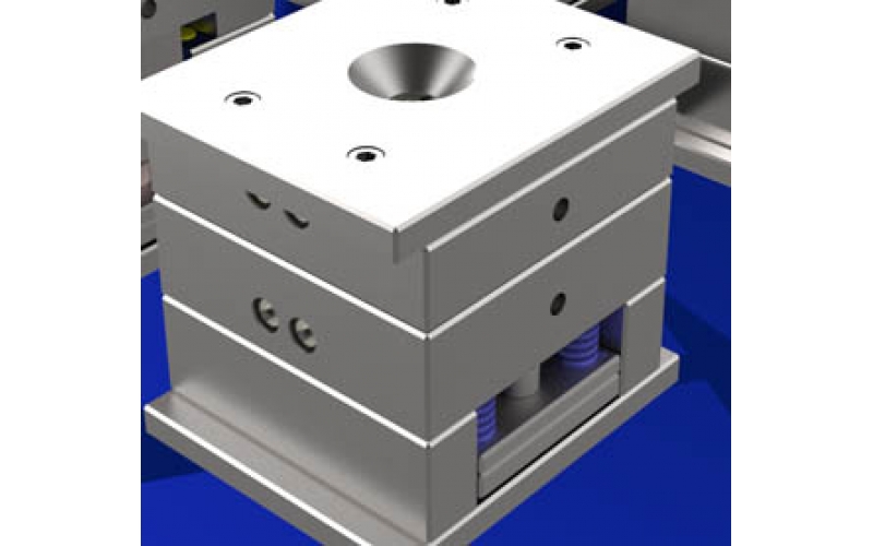 PET材料生產酒包裝盒，透明，模具必須冷卻，導致縮水率不能用1.5%